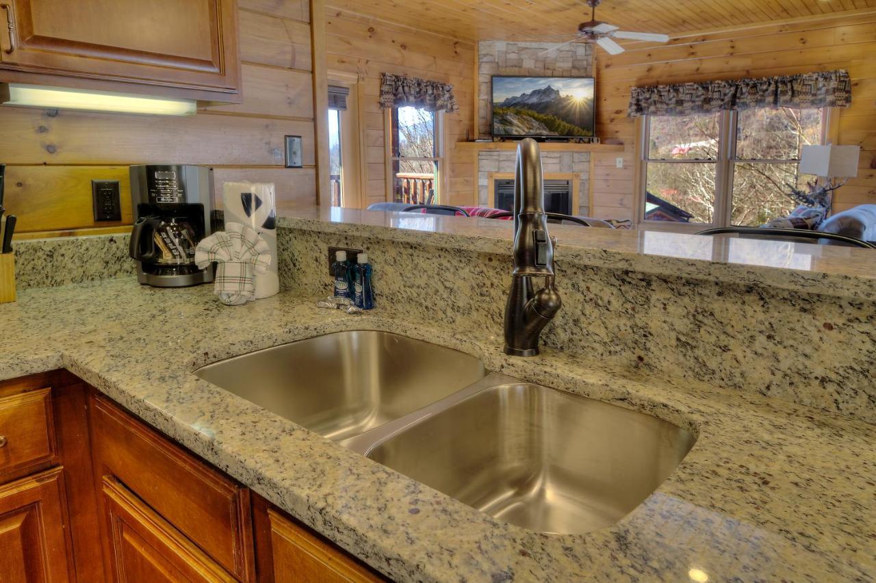 Smoky Mountain Views Vila Gatlinburg Exterior foto